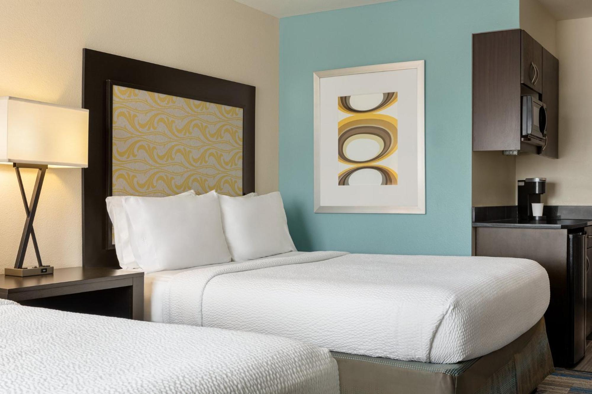 Holiday Inn Express & Suites Colorado Springs Central By Ihg Extérieur photo