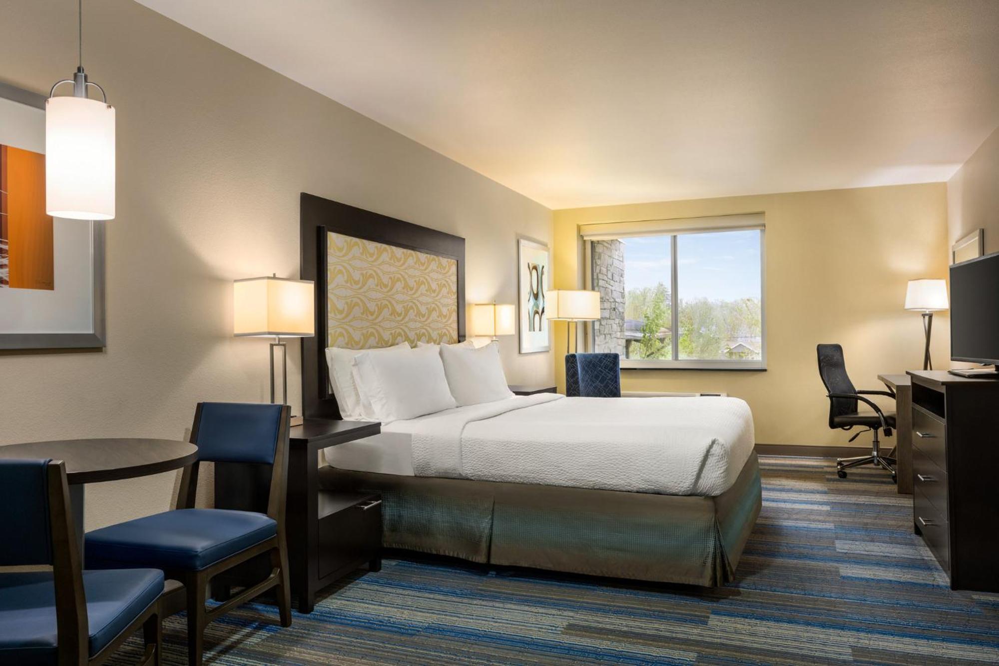 Holiday Inn Express & Suites Colorado Springs Central By Ihg Extérieur photo