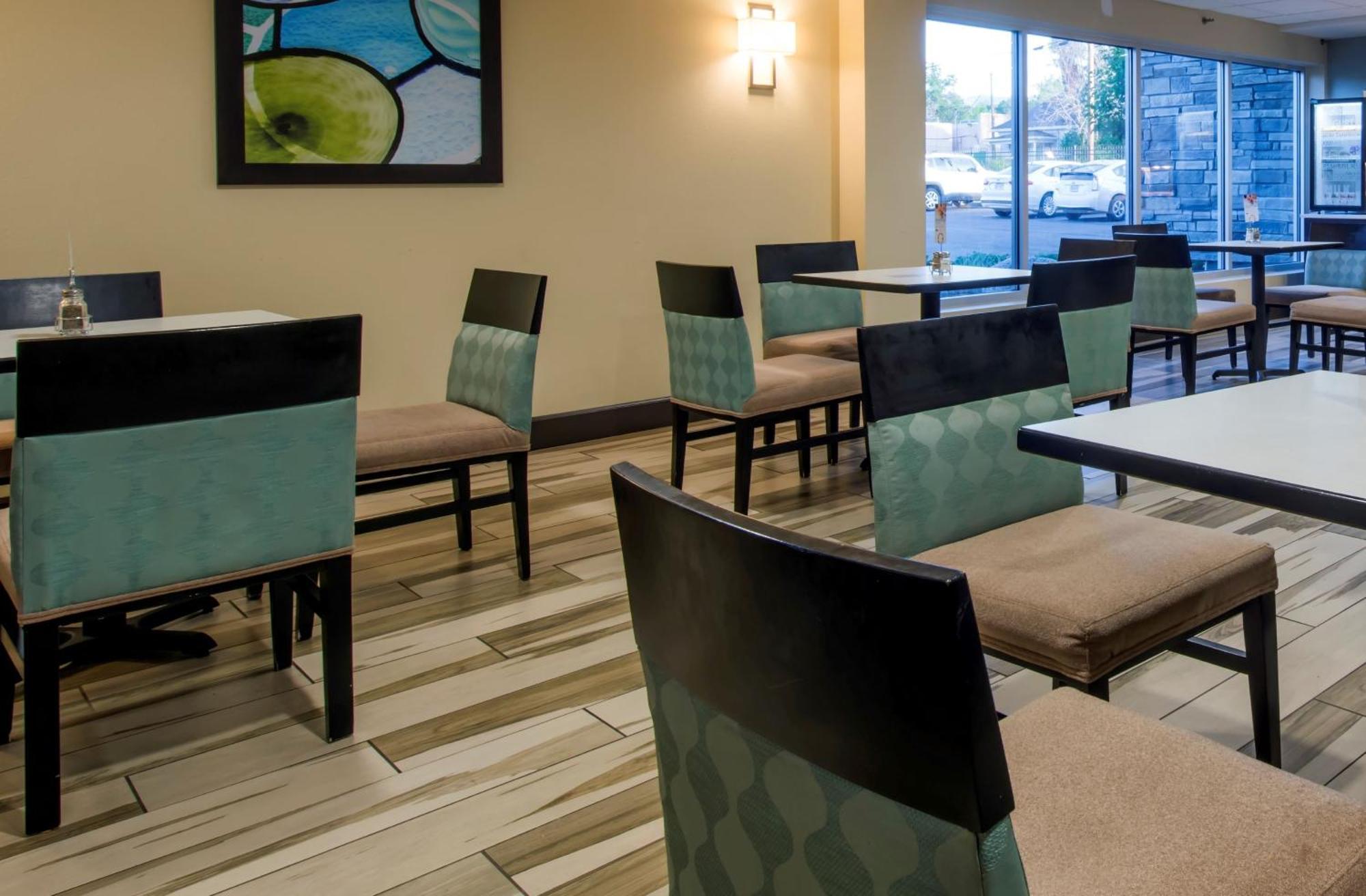 Holiday Inn Express & Suites Colorado Springs Central By Ihg Extérieur photo